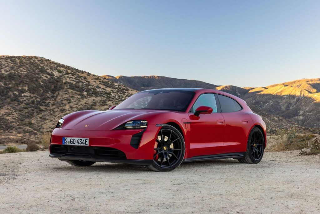 2022-2024 Porsche Taycan Sport Turismo (Y1A) 4S Performance 79.2 kWh (530 Hp)